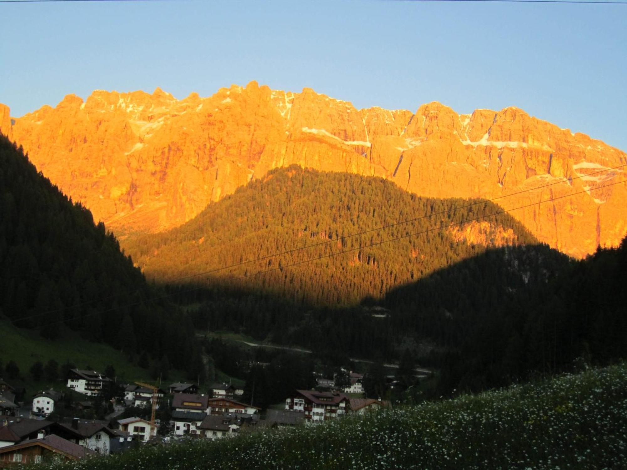 Garni La Bercia Hotel Selva di Val Gardena Exterior foto